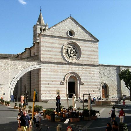 Appartamento La Giunchiglia Asís Exterior foto